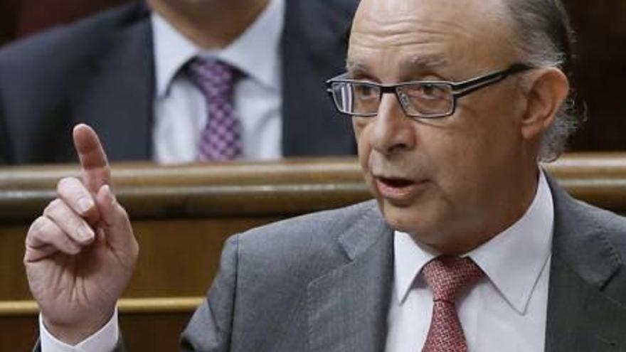 Una ley de Montoro bloquea inversiones por 200 millones en municipios de la provincia