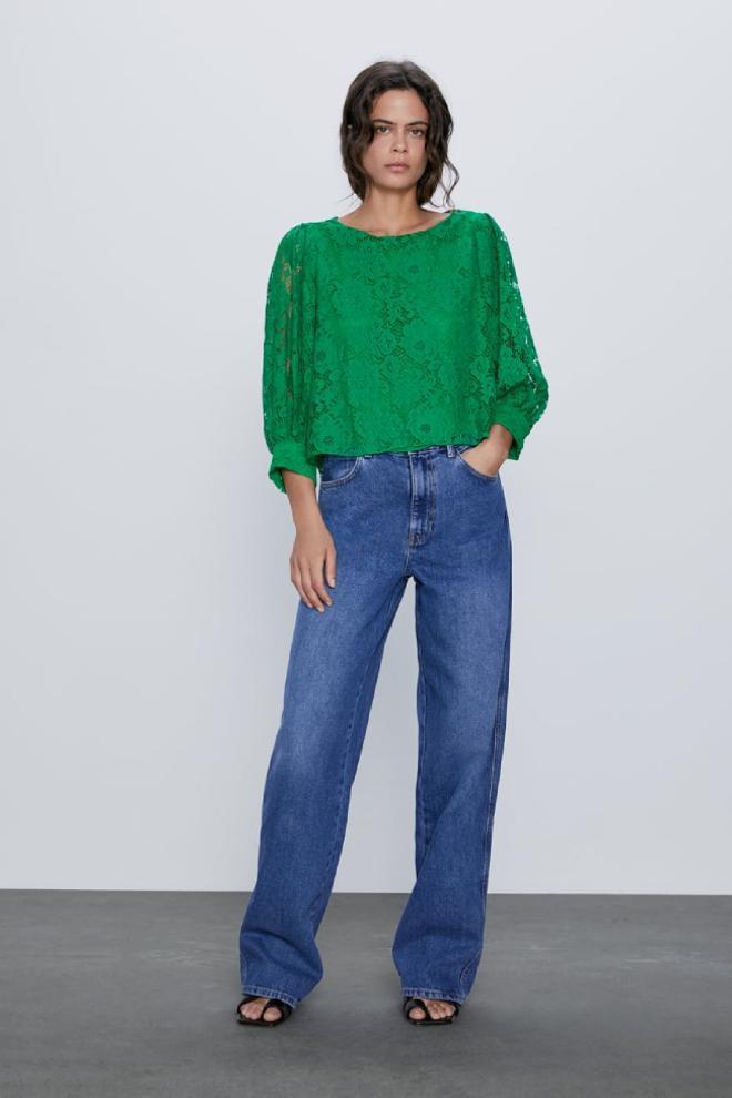 Top de encaje por 12,99 euros