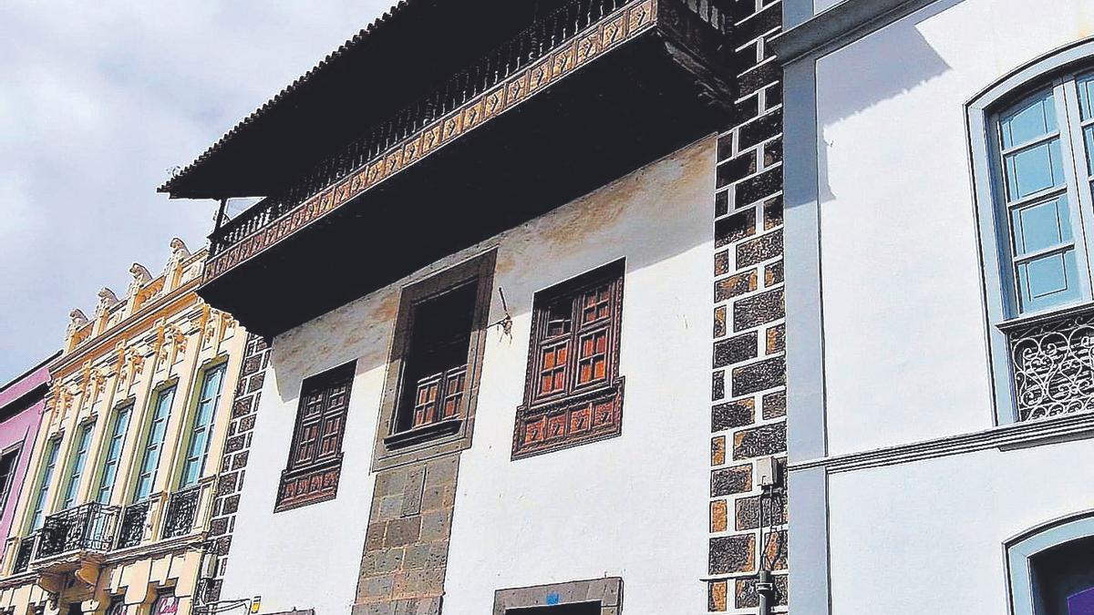 Fachada de la Casa Bigot