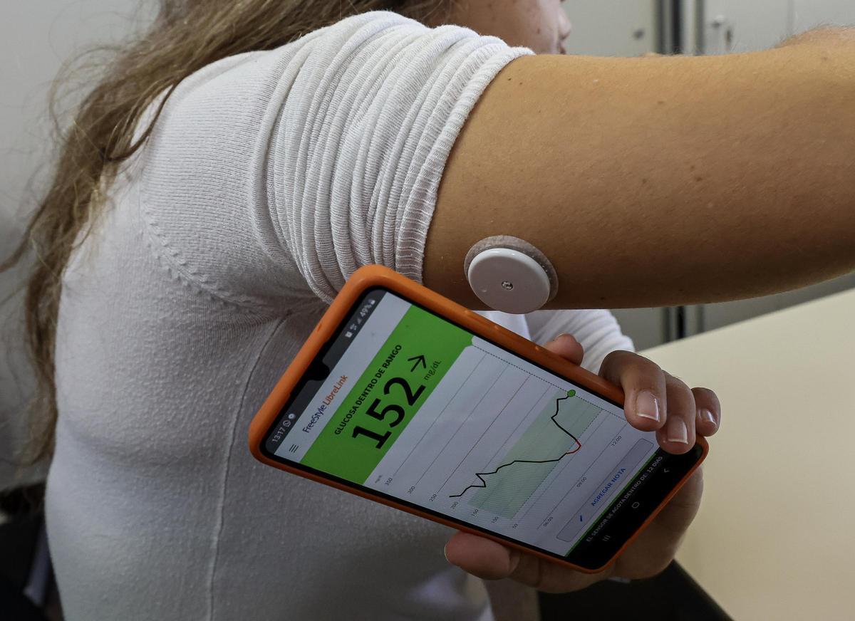 Aplicación móvil que mide la glucosa y que ya utilizan pacientes de la provincia de Alicante
