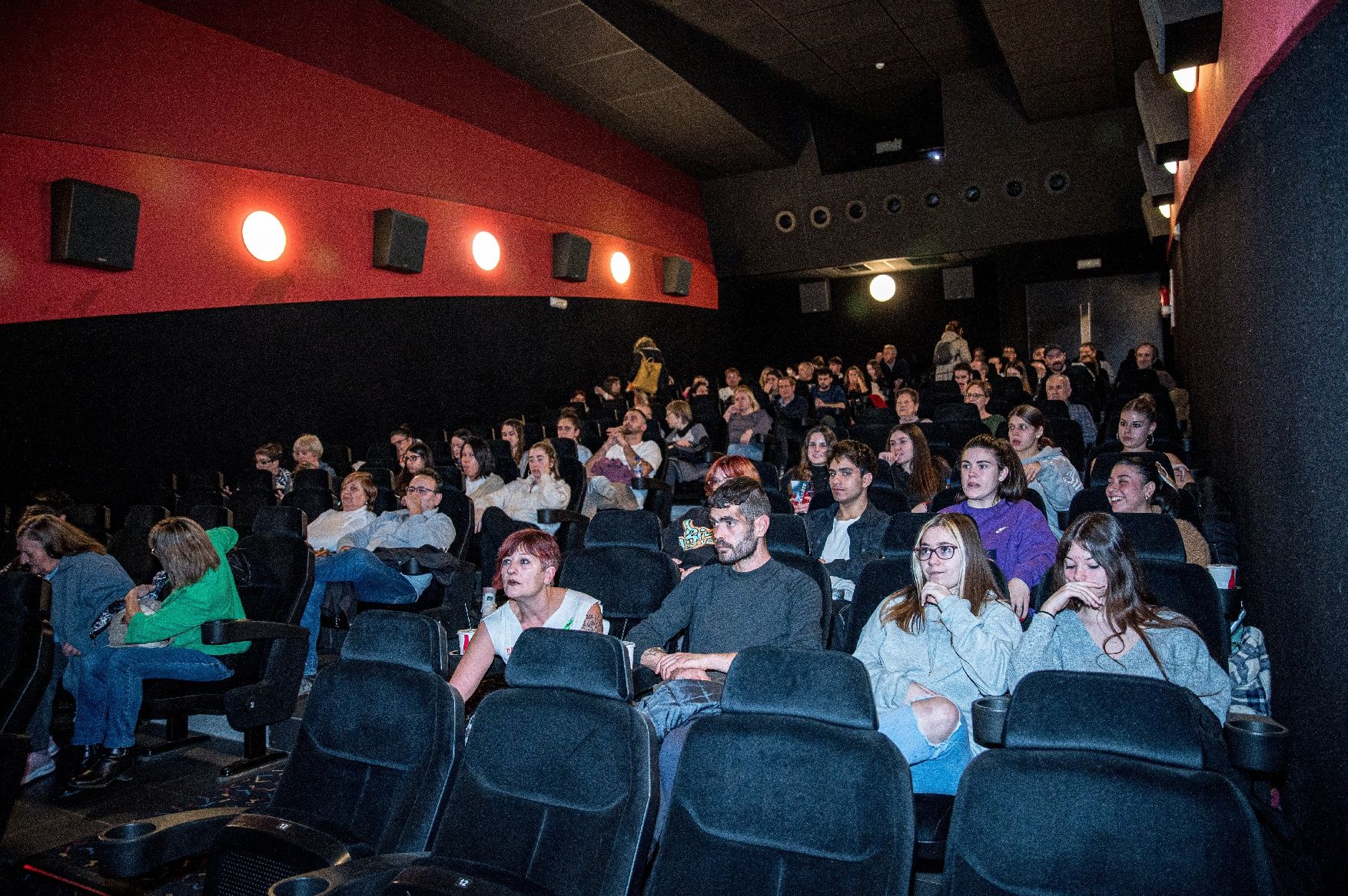 El Multicinemes Bages Centre de Manresa acullen la projecció del documental sobre el cas dels germans Orrit