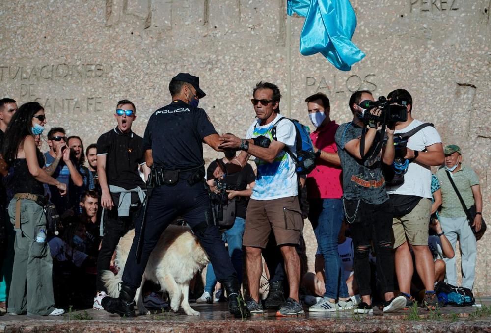 Concentració a Madrid contra les mascaretes