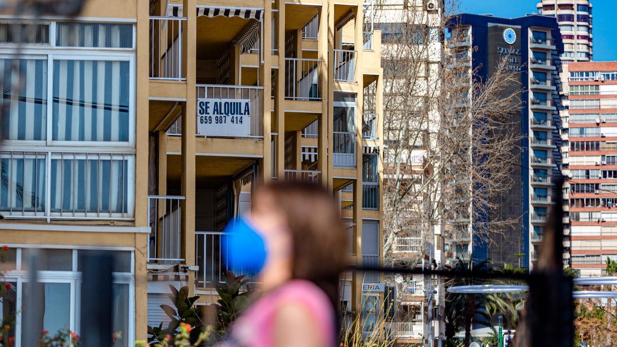 Una zona de apartamentos turísticos de alquiler en Benidorm.