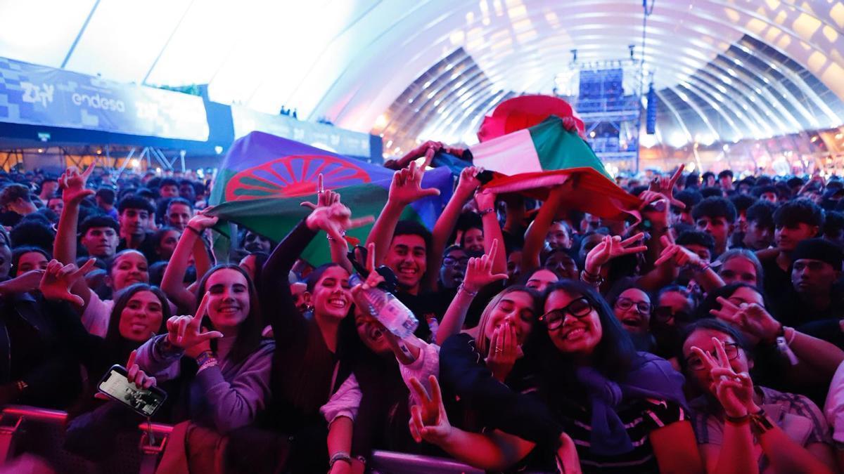 El Espacio Zity congrega a miles de personas cada noche de las Fiestas del Pilar.