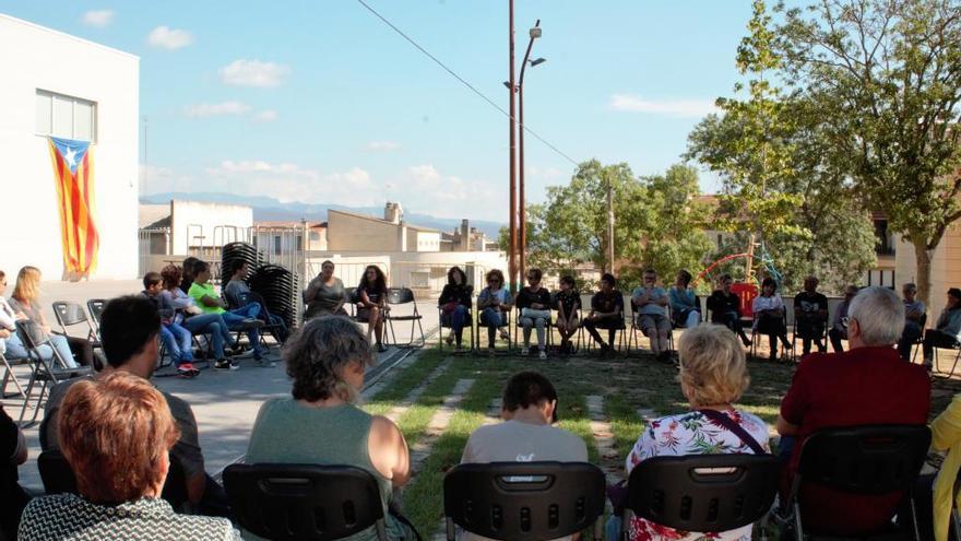 Solsona celebra una xerrada-vermut amb el col·lectiu Alerta Solidària