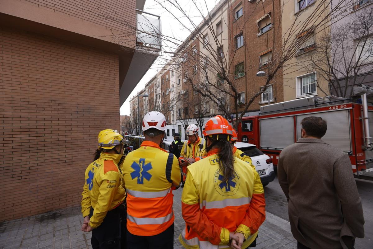 Un edificio de cinco plantas se derrumba en Badalona