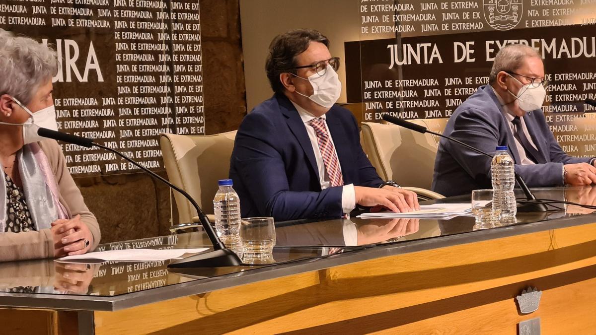 La Junta permitirá visitas de una hora y salidas de al menos un día en las residencias