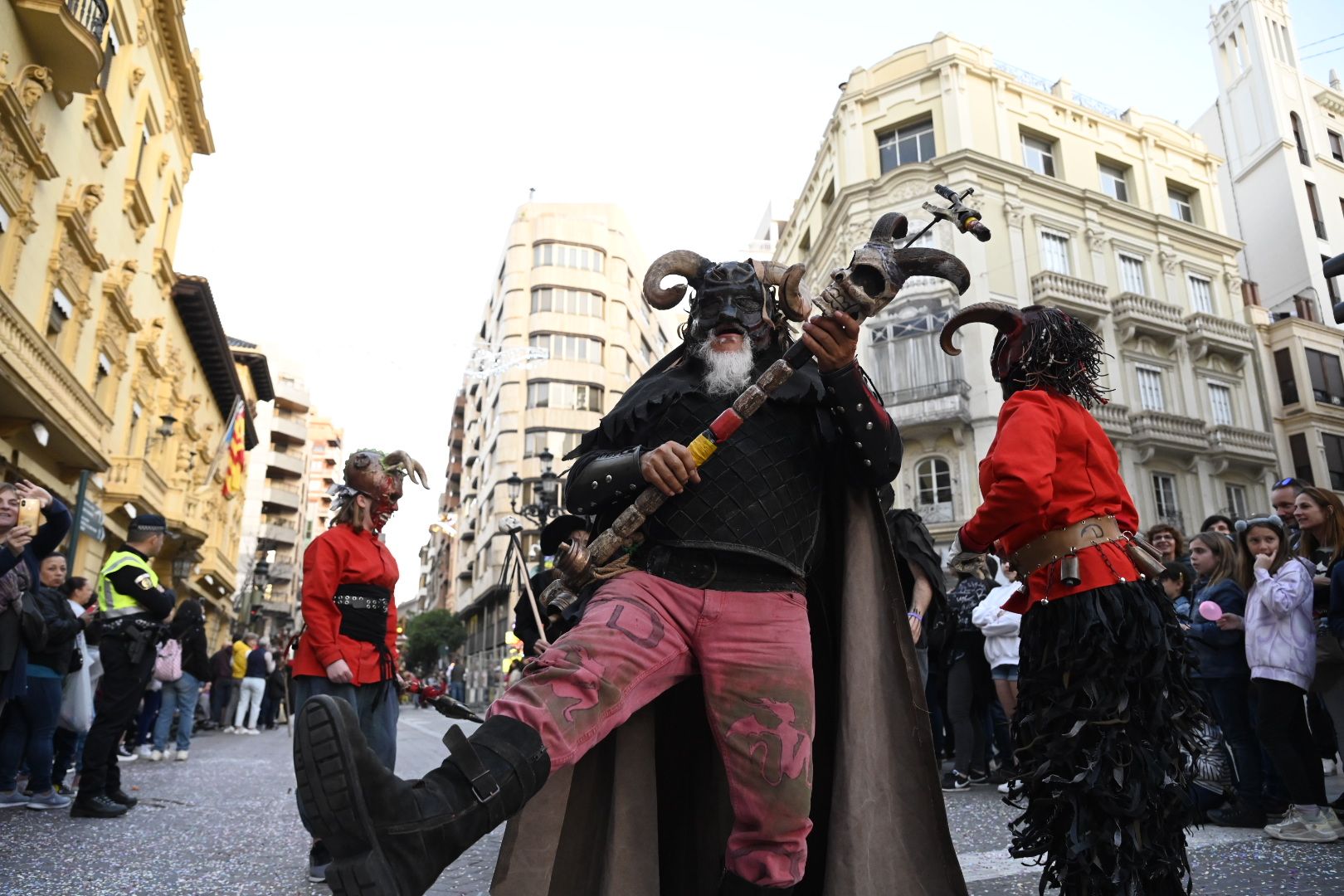 Desfile de collas y carros