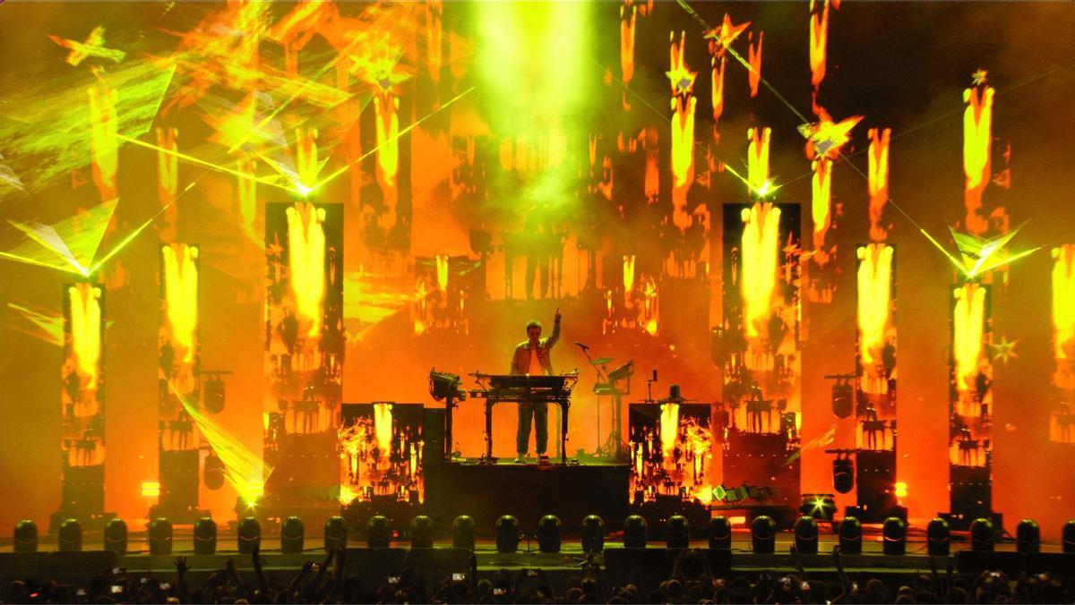 Otra actuación del dj Jean-Michel Jerre.