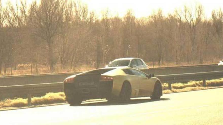 Pillado en Gerona un veinteañero que conducía sin carné a 170 km/h