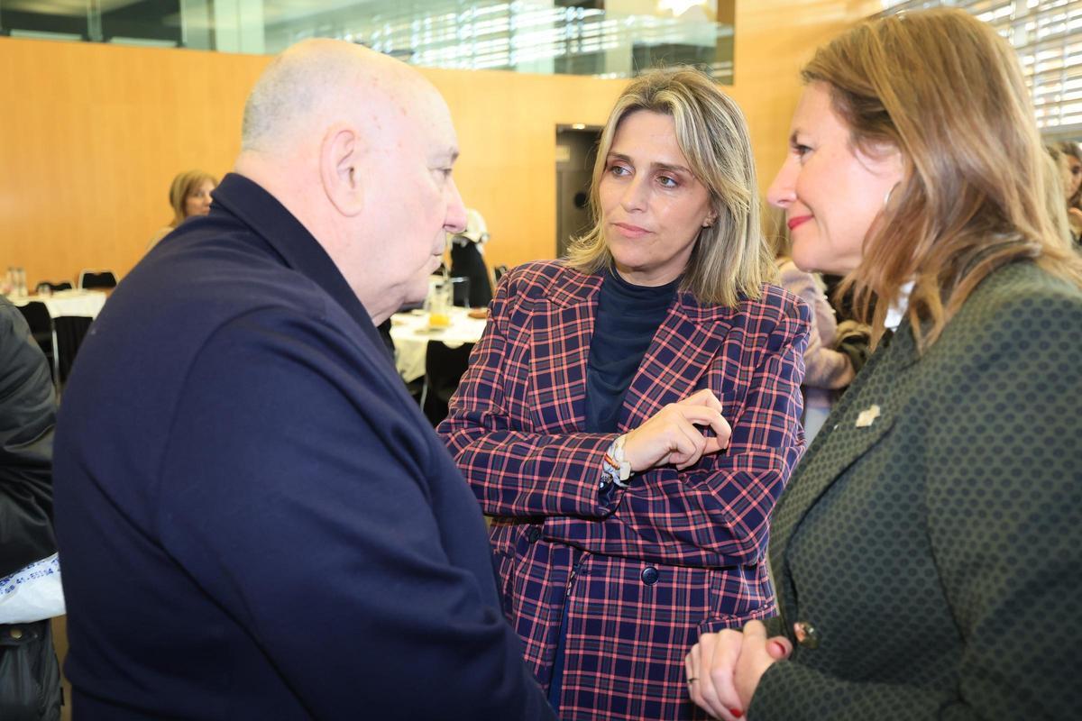 Acto de presentación del contrato de los autónomos del PP en Castellón