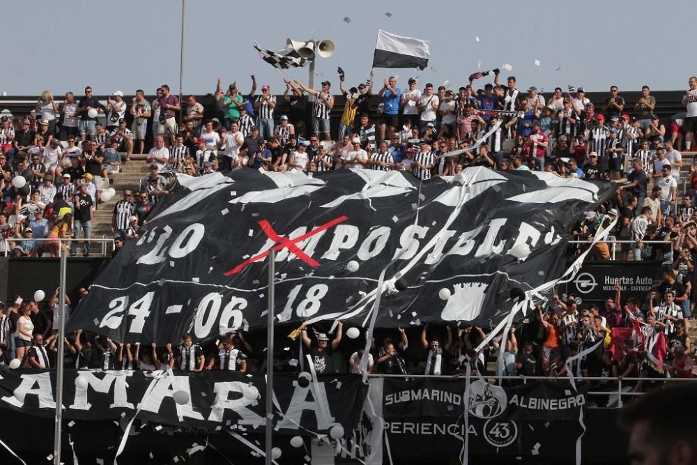 Ambiente en el FC Cartagena - Extremadura