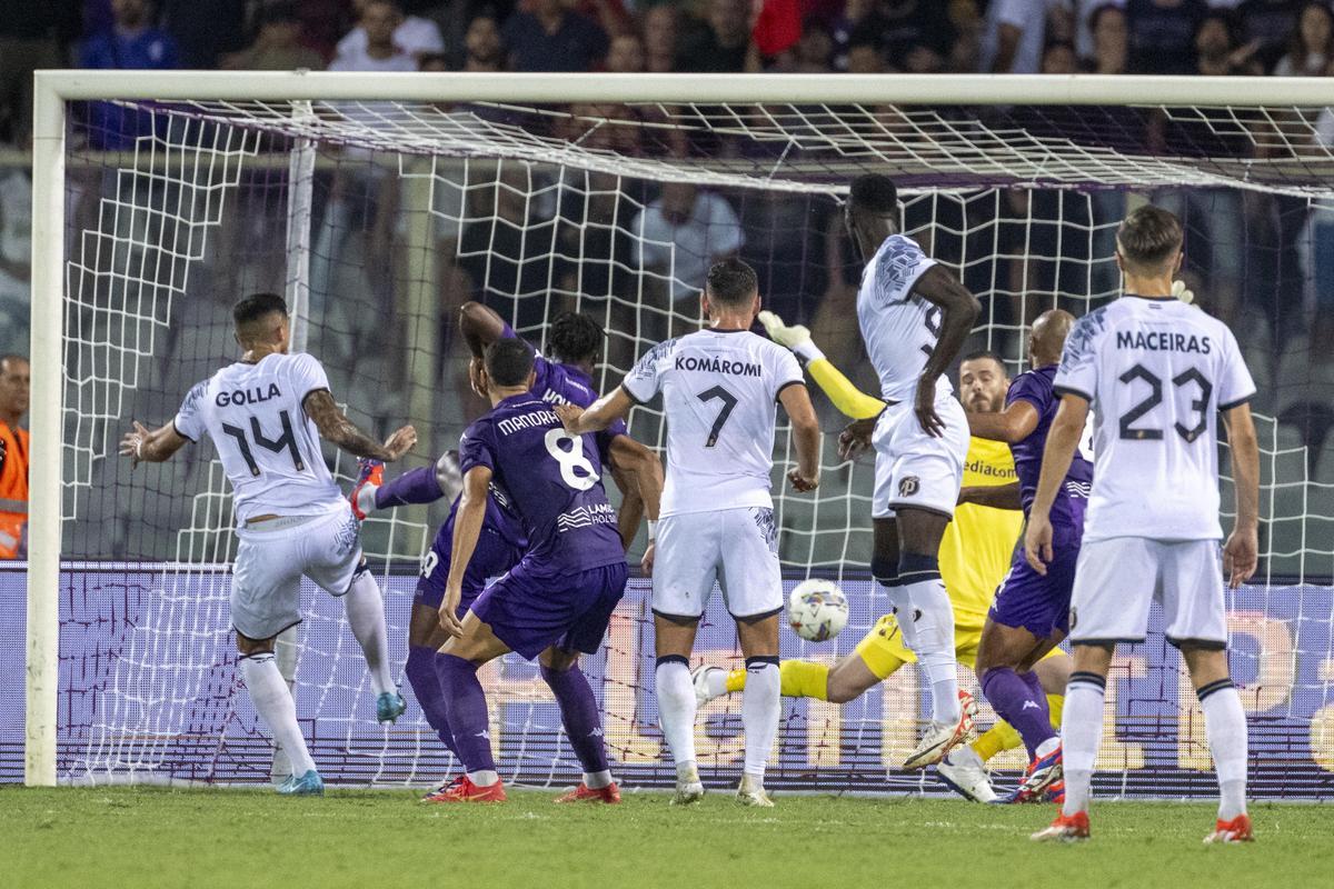 UEFA Europa Conference League qualifying play-offs - Fiorentina vs Puskas Akademia