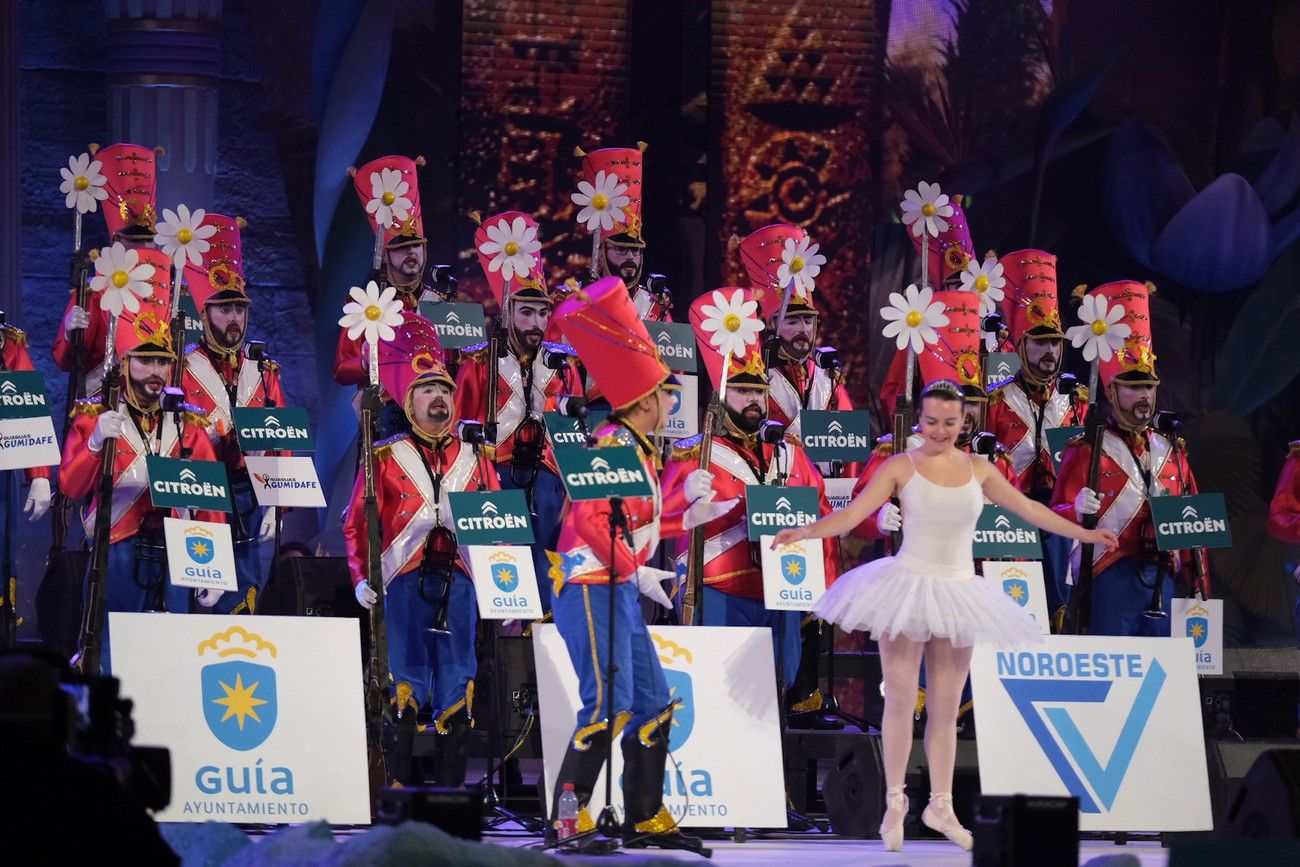 Chismosos actúa en el Concurso de Murgas de Las Palmas de Gran Canaria.