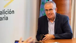 Mario Cabrera: «Hemos pactado en Fuerteventura con el PSOE porque el PP estaba fraguando una traición»