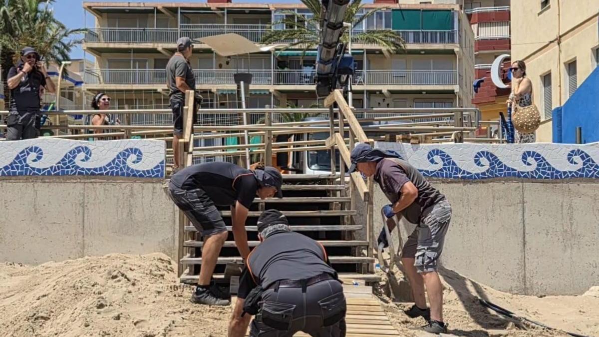 Una de las escaleras acondicionadas en Tavernes de la Valldigna.