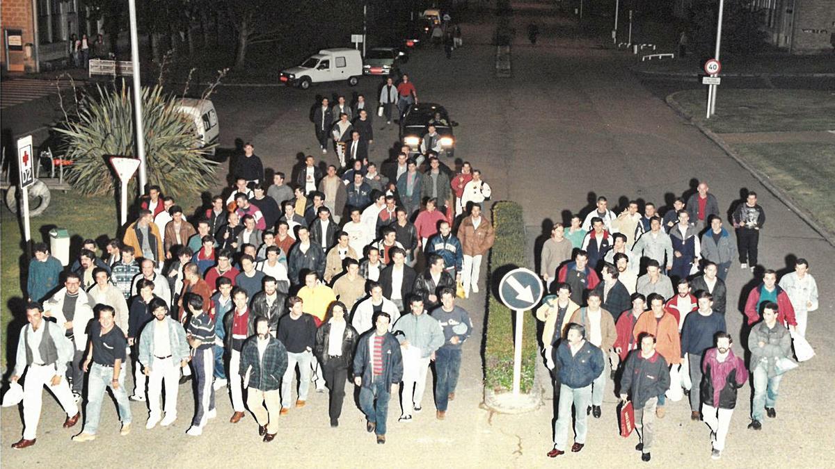 El primer turno de noche fijo de la factoría de Balaídos (en la foto) comenzó el 5 de mayo de 1997.