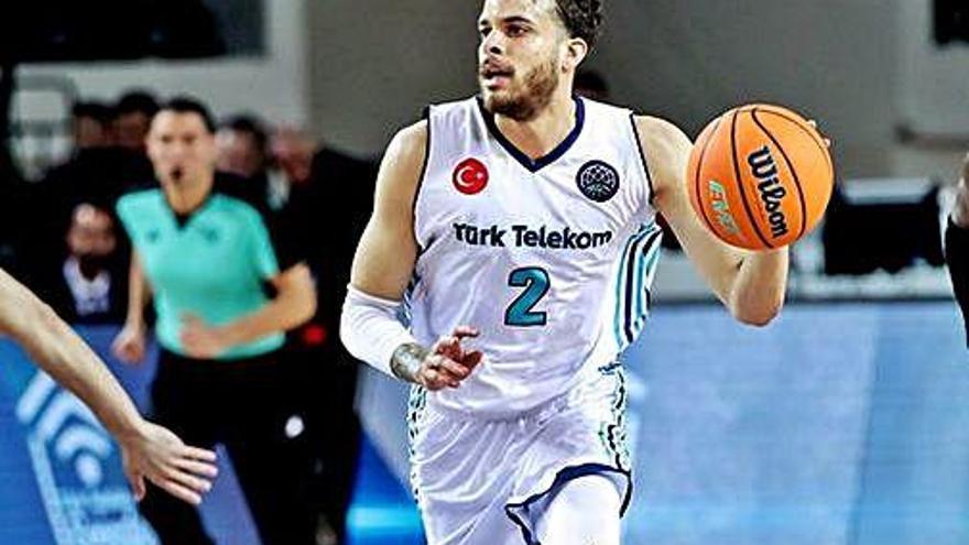 RJ Hunter va ser el màxim anotador del Türk Telekom, amb 24 punts