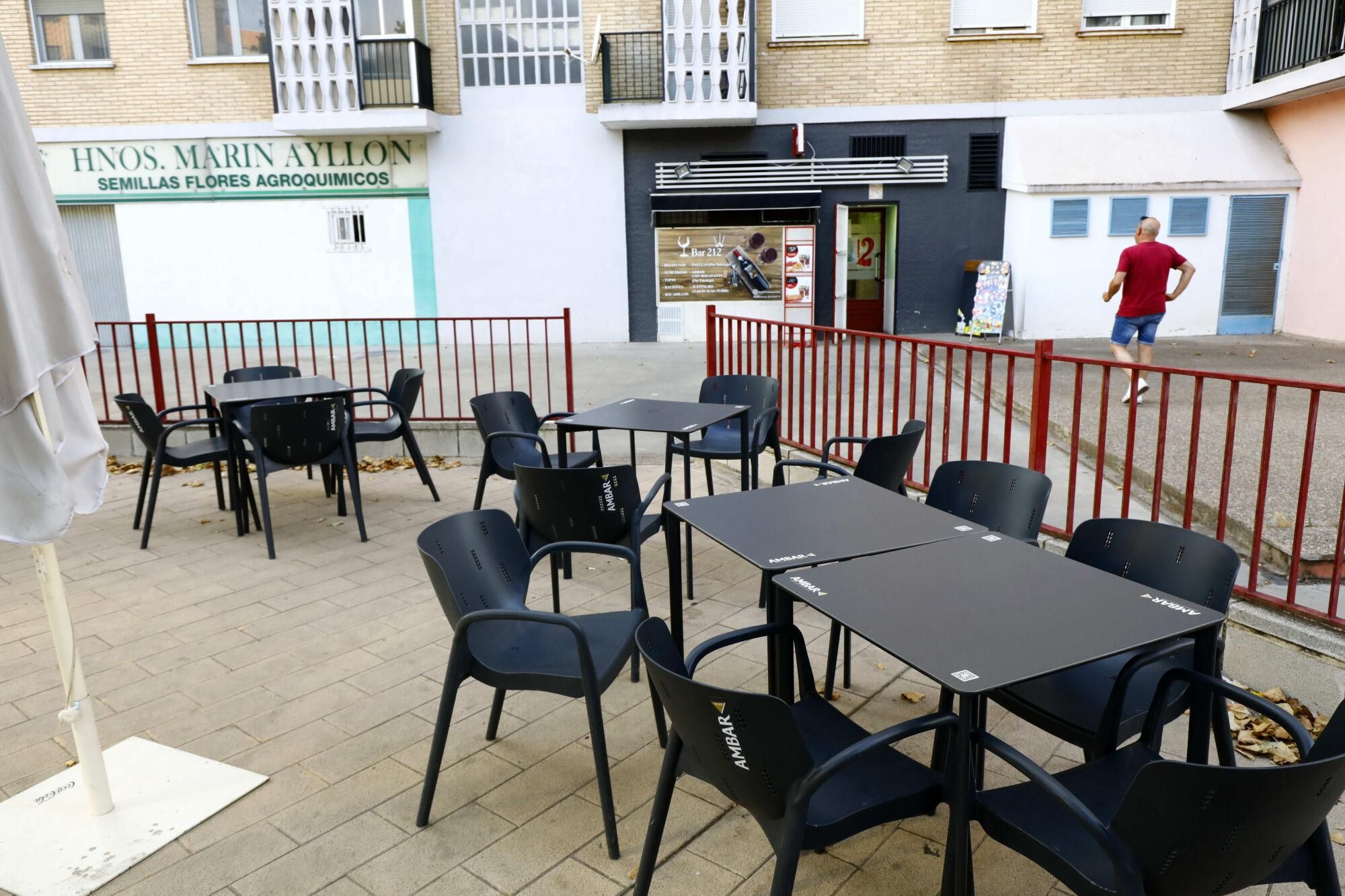 En imágenes | Bar 212, el negocio que lleva la tradición del juepincho a Las Delicias con tapas a 1€