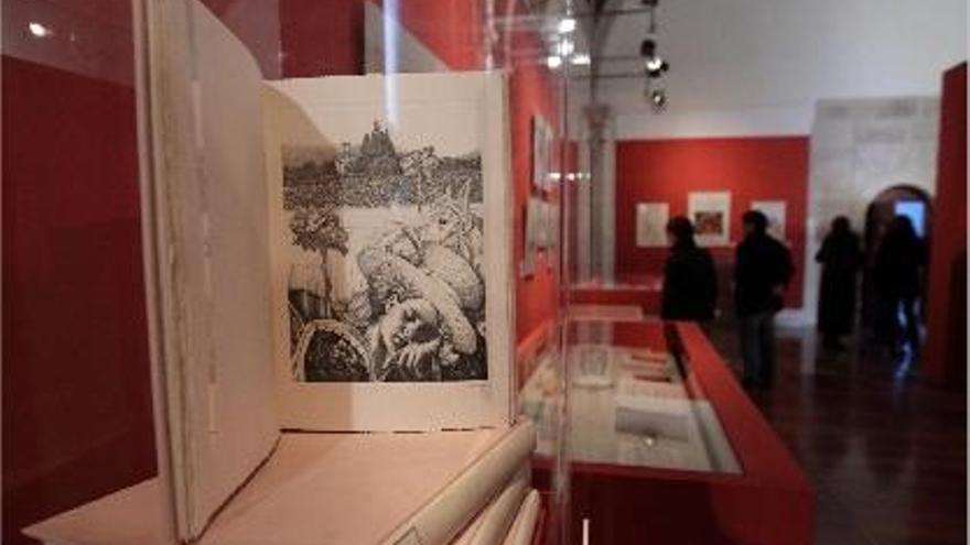 Una edición del &quot;Tirant&quot; en la exposición que se celebra en la Biblioteca Valenciana.