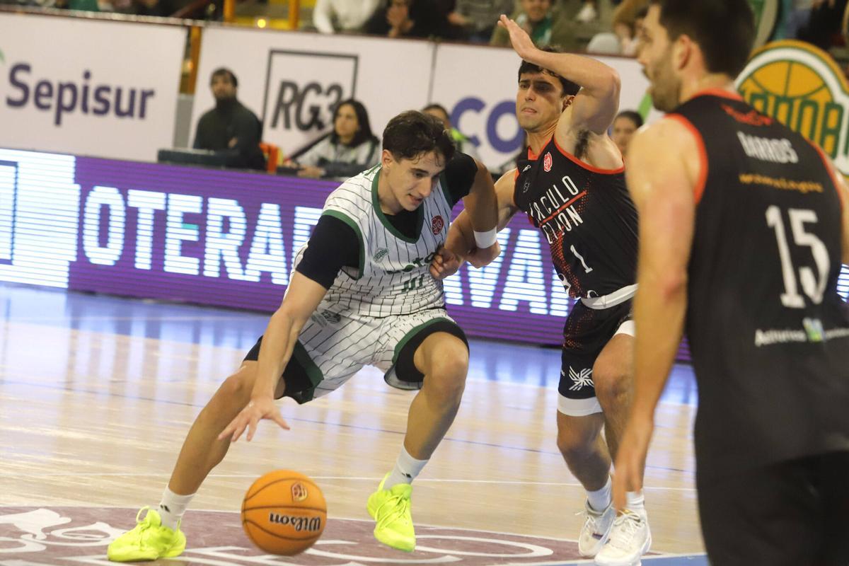 El encuentro Coto Córdoba de Baloncesto - Círculo Gijón, en imágenes El encuentro Coto Córdoba de Baloncesto - Círculo Gijón, en imágenes