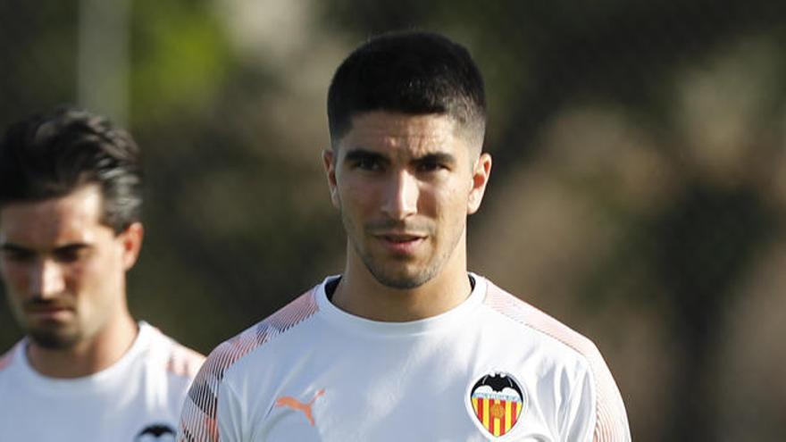 Carlos Soler está de vuelta