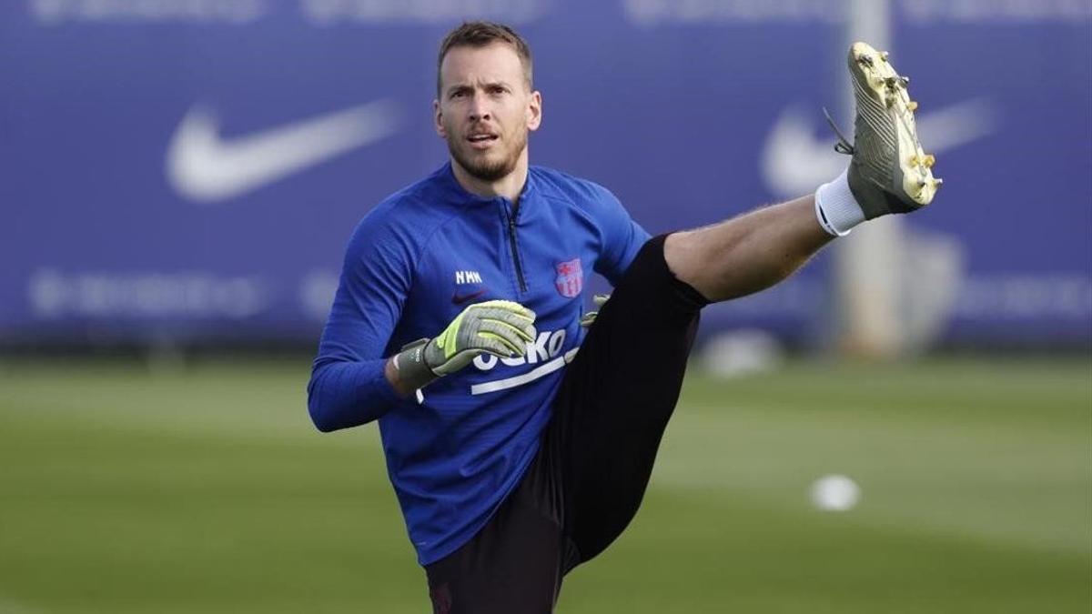 Neto, en un entrenamiento del Barça.