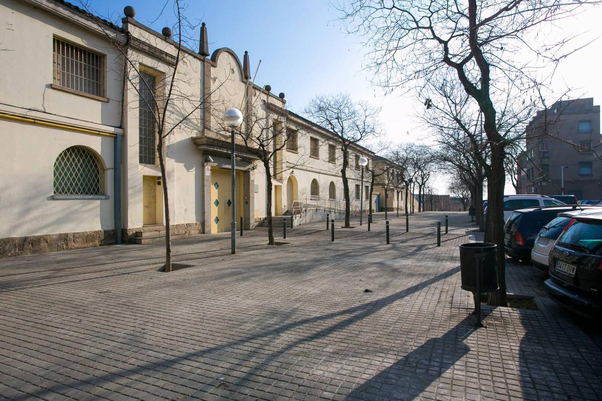 Façana del Centre Obert de Barcelona, a Trinitat Vella