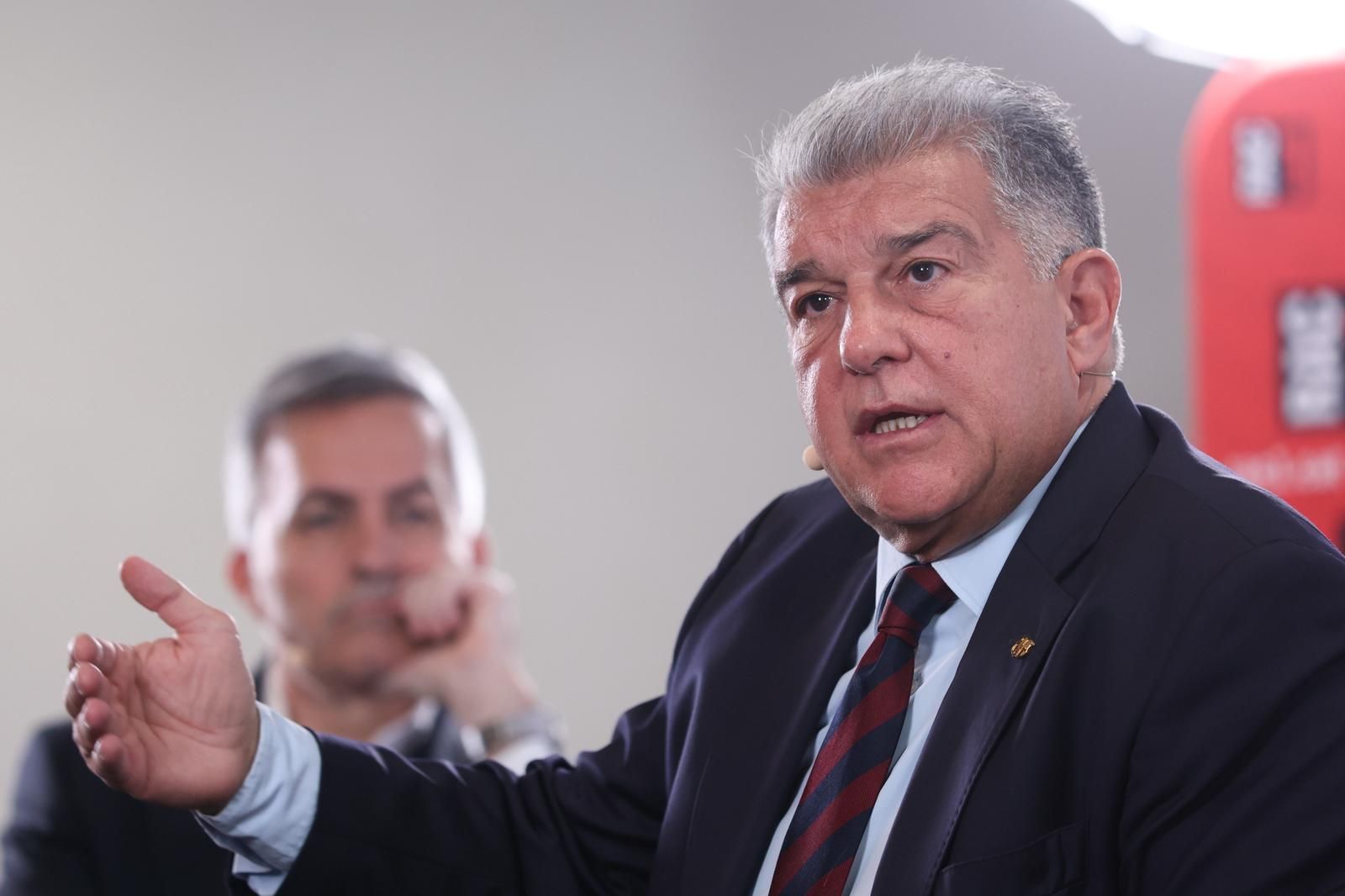 Laporta arranca el debate contestando a Xavi: "Me ha dolido"