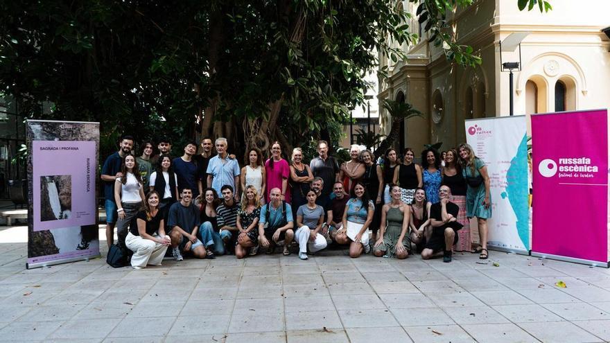 Russafa Escènica estrena una veintena de obras de teatro en un festival que nace en el barrio y se exporta a la provincia