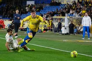 La UD Las Palmas y un calendario diabólico: así son las tres últimas jornadas de los rivales directos de los amarillos por el ascenso