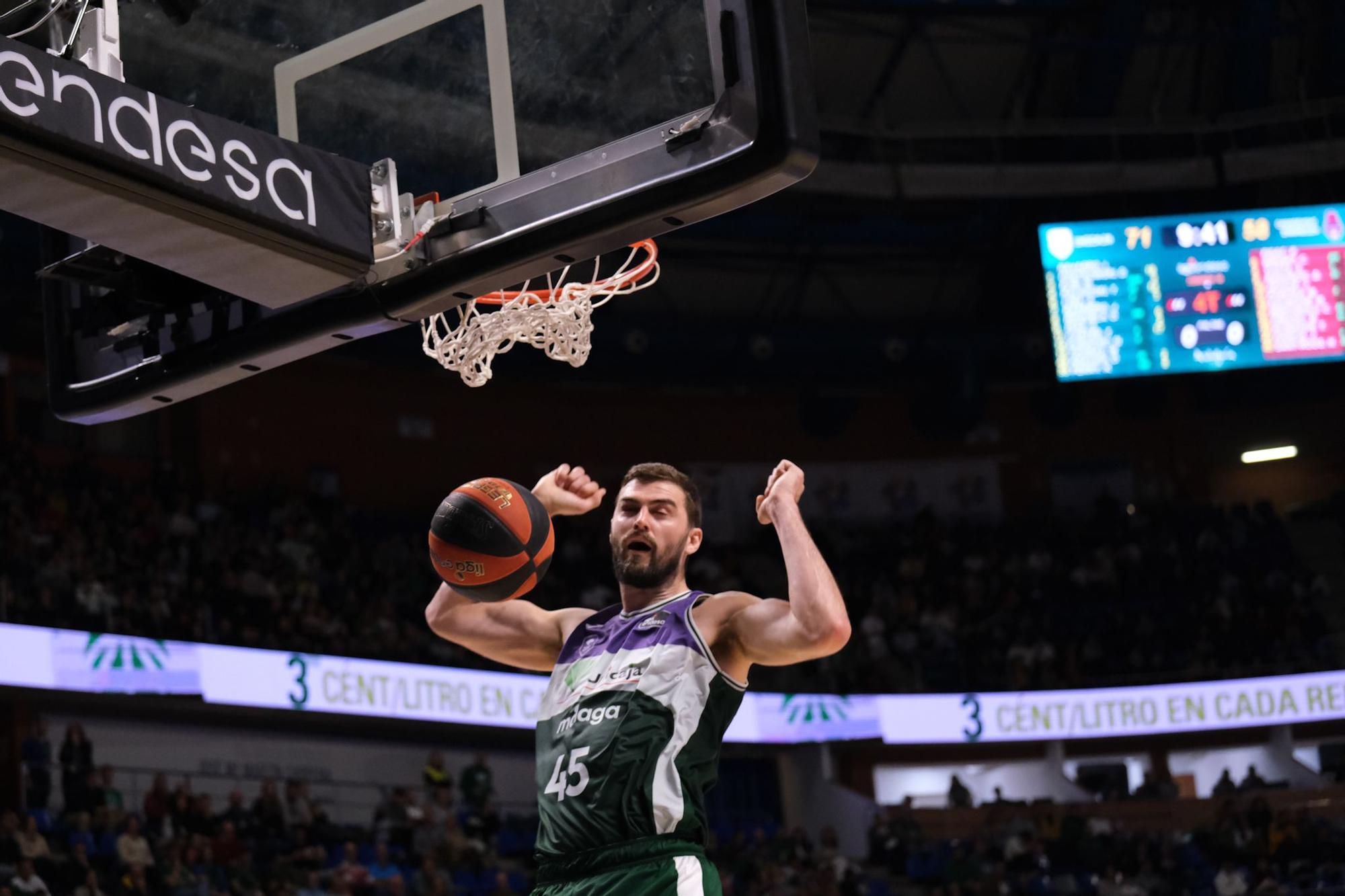 El Unicaja - Casademont Zaragoza de la Liga Endesa, en imágenes