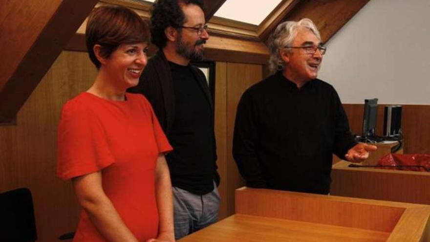 El jurado del premio estuvo formado por Marta Pazos, Roberto Salgueiro y Xulio Lago. //Bernabé / C.M.V.