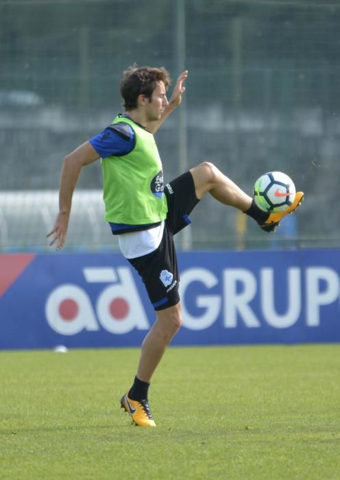 Intensa sesión de entrenamiento, más larga para los futbolistas que no actuaron de inicio el pasado sábado en el Ciutat de València ante el Levante.