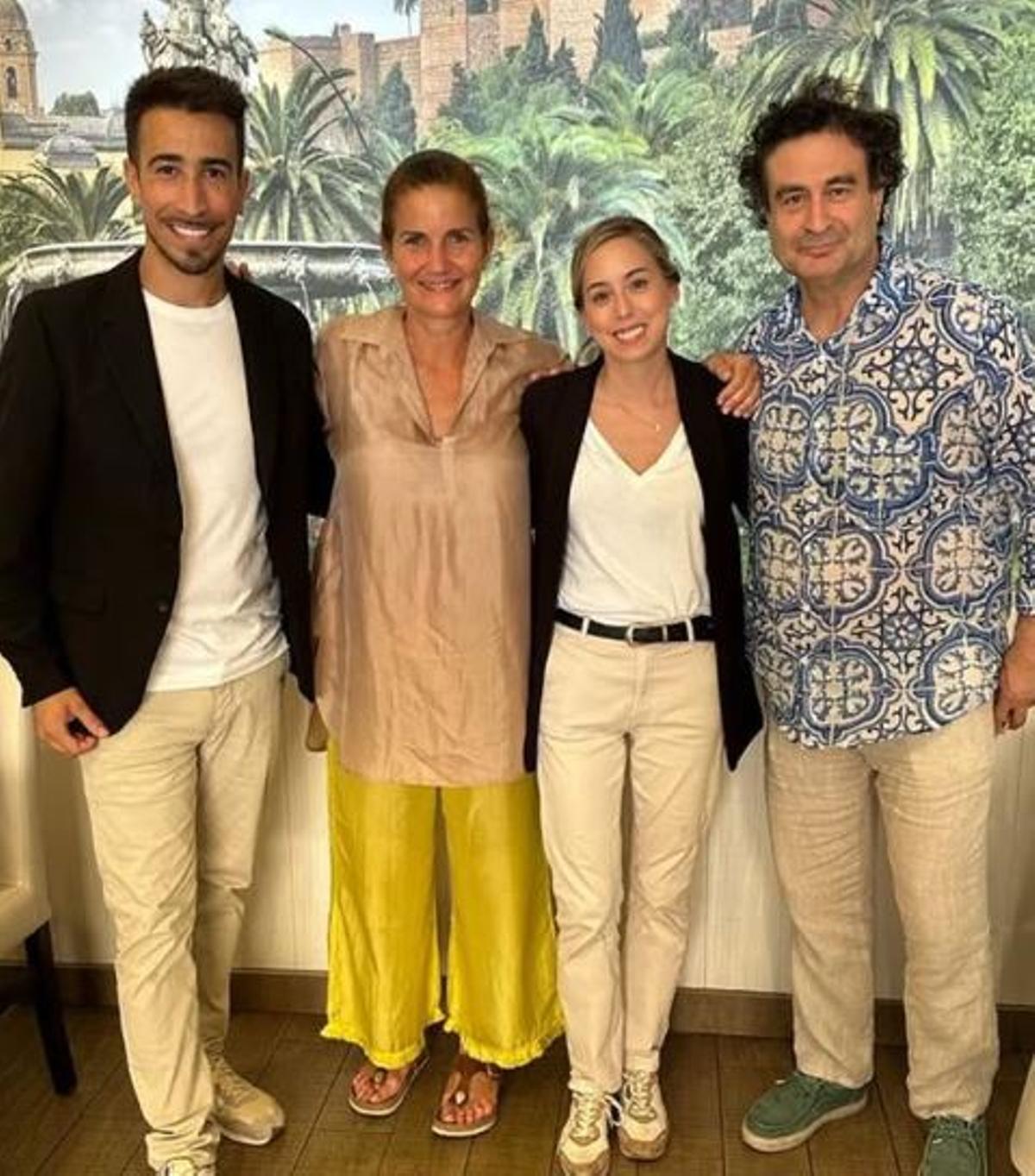 Samanta Vallejo-Nágera y Pepe Rodríguez, de MasterChef, en el restaurante Hermanos Alba de Málaga