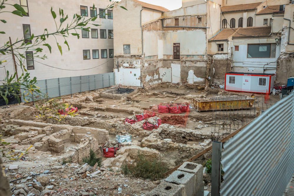 Unas obras dejan al descubierto restos arqueológic