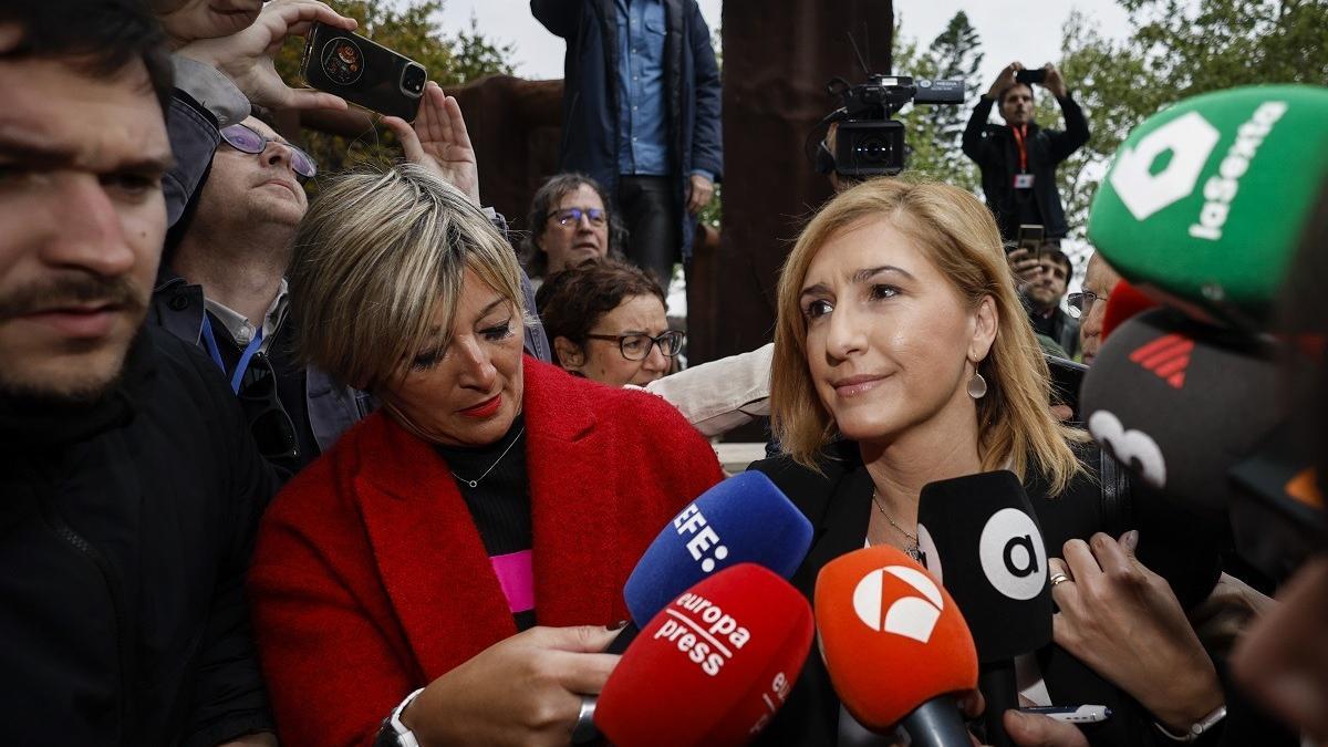 La exconsellera Pradas después de declarar el 17 de abril
