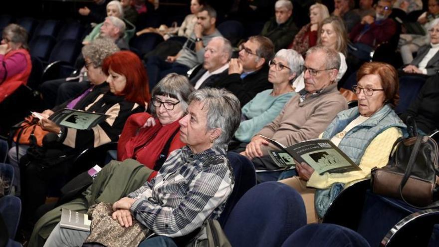 Aistentes a la inauguración de la 39 Semana Galega de Filosofía.   | // RAFA VÁZQUEZ