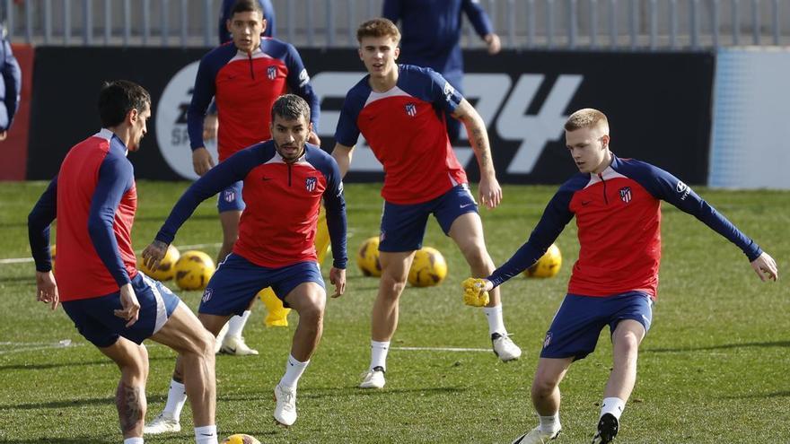 Vermeeren completa su primer entrenamiento y podría debutar contra el Valencia