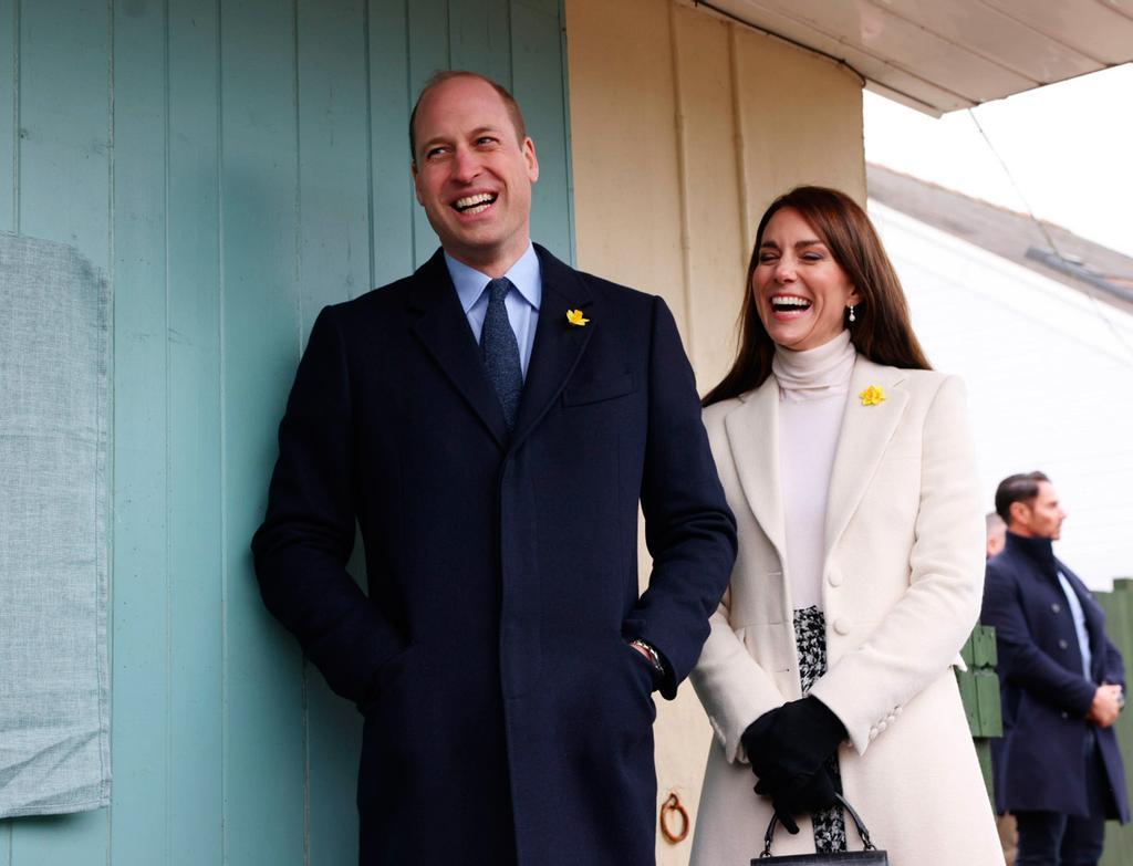 Las risas del príncipe Guillermo y Kate Middleton en Gales.