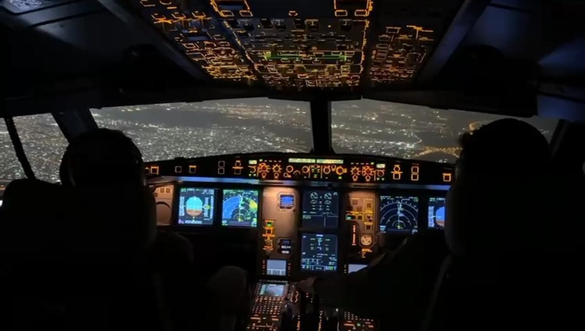 Llegada a Omán del vuelo del Airbus A330 MRTT enviado por Defensa para evacuar españoles