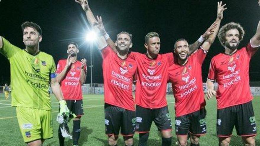 El Formentera, tras imponerse en la primera eliminatoria al Tarazona, espera eliminar hoy a la UD Logroñés.