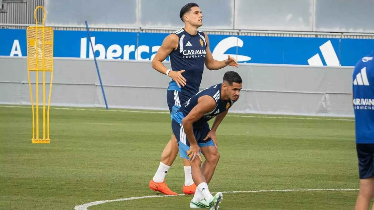 La apuesta de Ibai Gómez en el derbi: Edu Espiau, ante su primera gran oportunidad en el once