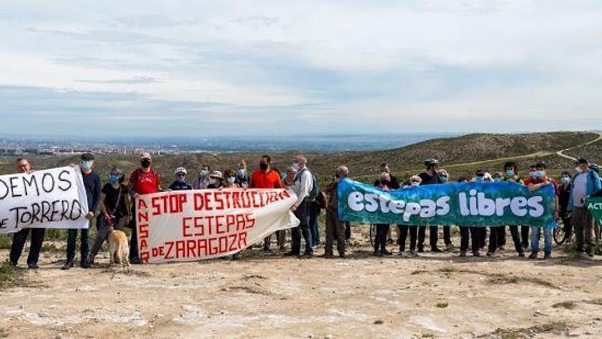 Última protesta para paralizar la construcción