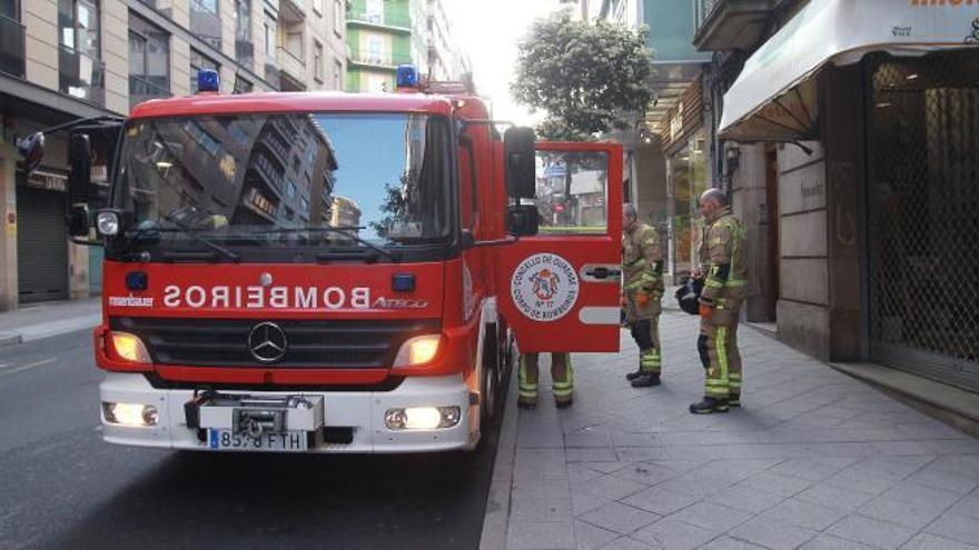 Una anciana muere en un incendio en un su piso del centro de Ourense