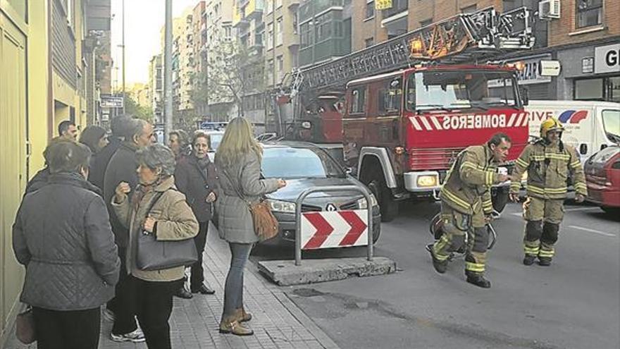 Arde el salón de una casa en García Plata de Osma