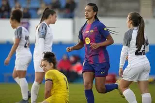 El Barça arrolla al Badalona para terminar el año por todo lo alto en la Liga F