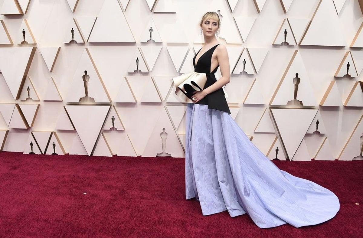 Saoirse Ronan, en la alfombra roja de la 92 edición de los Oscar