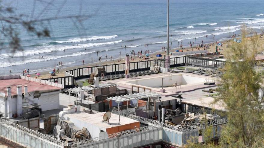 Decadencia de los Centros Comerciales de Playa del Inglés