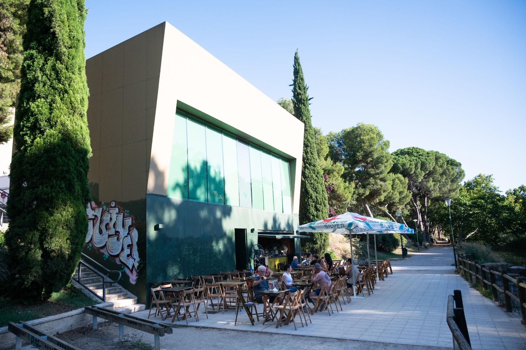 EN IMÁGENES | El Corazón Verde, un lugar de encuentro para la música y los cócteles